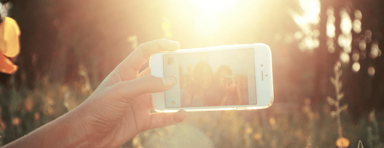 Selfie Skin: How Social Media Affects Skincare Trends